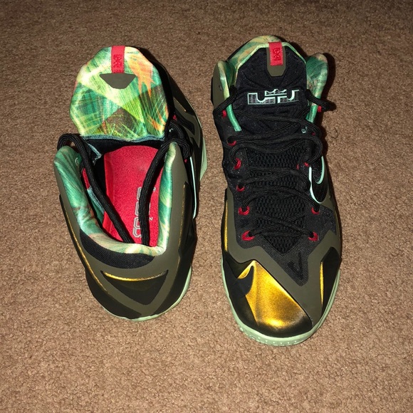 Lebron 11’s - Picture 4 of 4